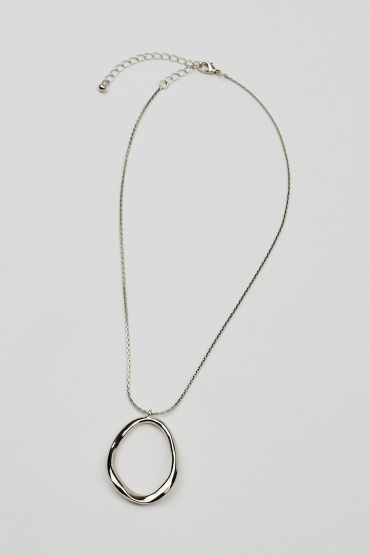 Hammered Single Oval Necklace Gray - Image 2